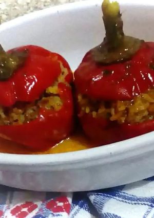 O poză a rețetei Ardei umpluți cu carne și orez.