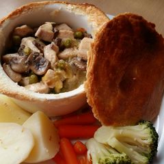 A picture of Vickys Chicken, Leek & Mushroom Pot Pies GF DF EF SF NF.