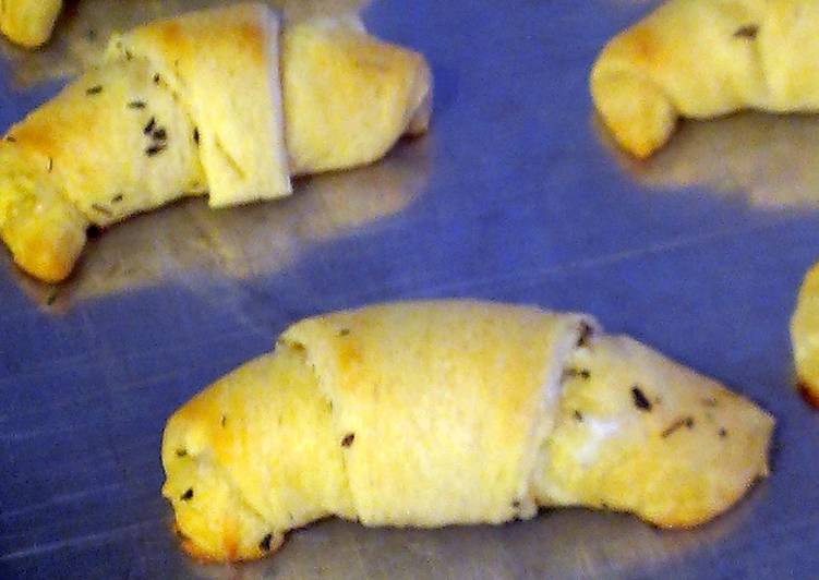 Recipe of Favorite Italian cheese cresents