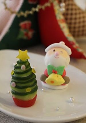 A picture of Christmas Potato Christmas Tree.