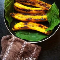 Pan roasted plantain A picture of Pan roasted plantain.