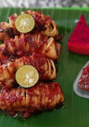 Foto resep Cumi Bakar Sambel Kulit Buah Naga