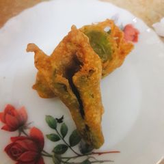 A picture of Mirchi Pakora.