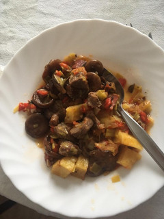 Una foto de Níscalos con carne