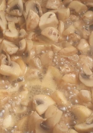 عکسی از دستور ترفند تفت دادن قارچ 🍄