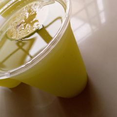 A picture of Lemonade.