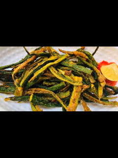மொரு மொரு வெண்டைக்காய் ஃப்ரை (crispy fried okras) செய்முறை முக்கிய புகைப்படம்