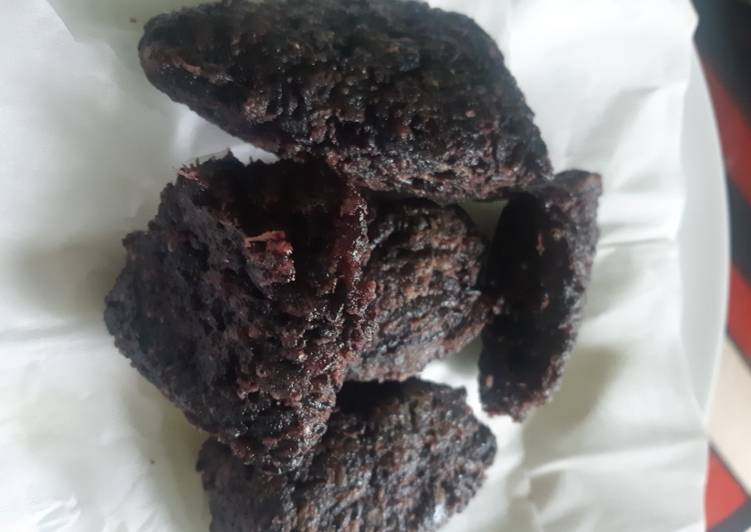 Ulenn hitamm ala sunda