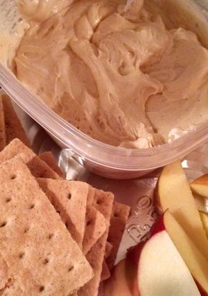 A picture of Fluffy Apple Dip.