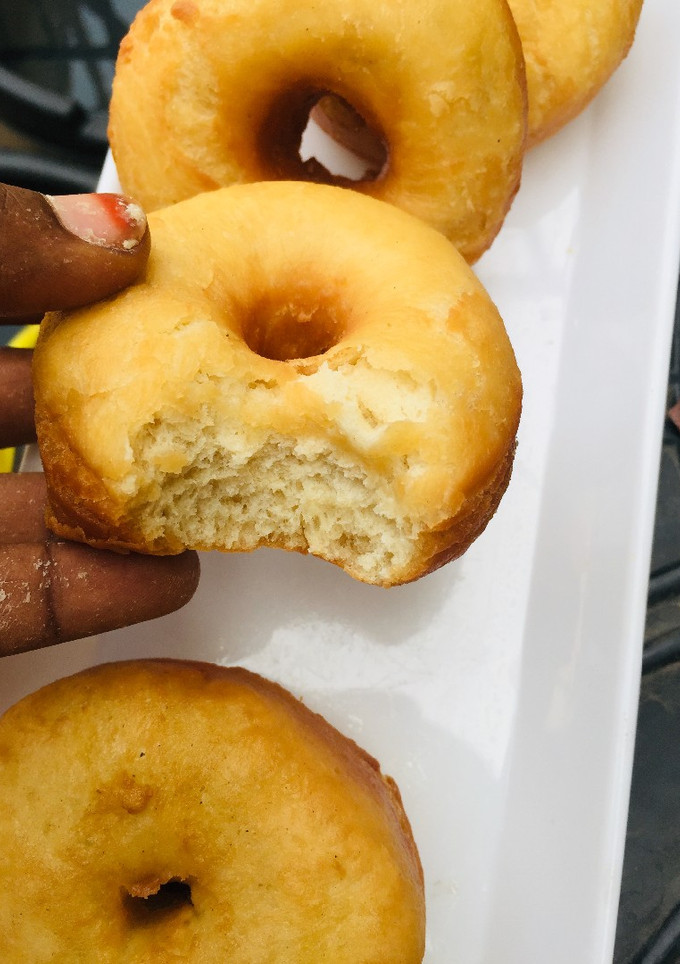 A picture of Doughnuts.