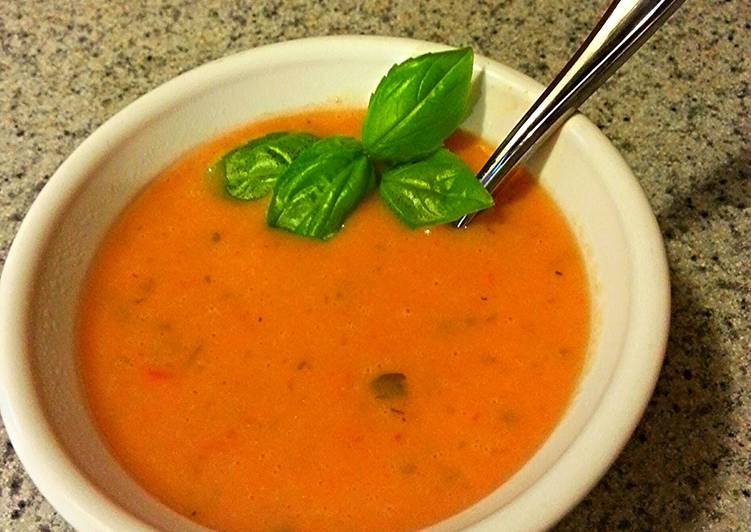 How to Prepare Homemade Tomato basil bisque