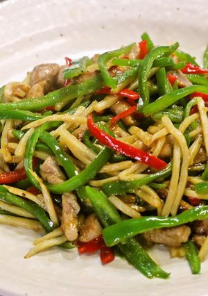 A picture of Easy Chinjao Rosu.