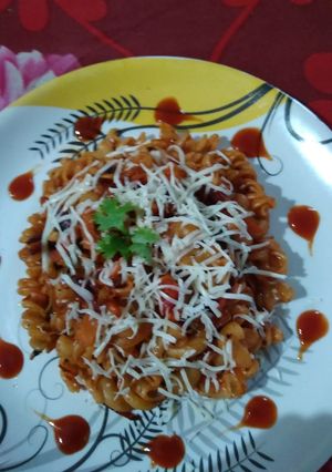 A picture of Spicy Macaroni in Tomato Sauce.