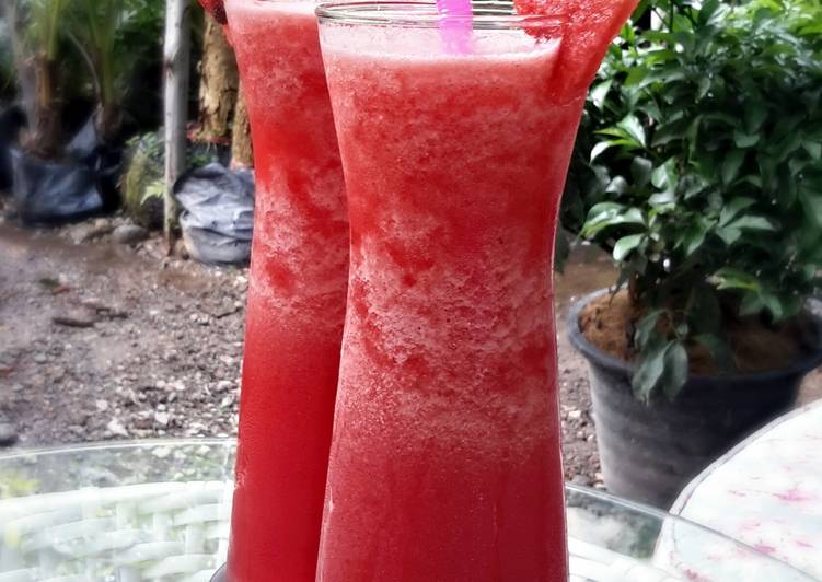 Step-by-Step Guide to Cook Appetizing Kanya's Watermelon Drink