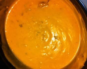 Easy Fast Cooking Roasted Butternut squash Soup Delicious