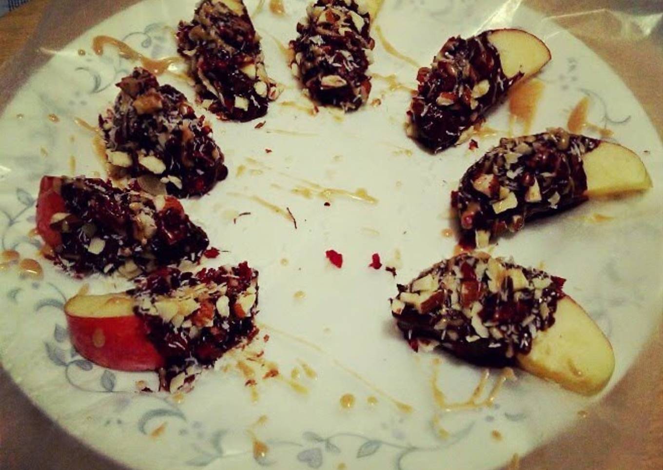 Dark Chocolate Dipped Apple Wedges