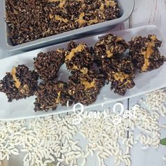A picture of Puffed Rice Chocolate Crispies.