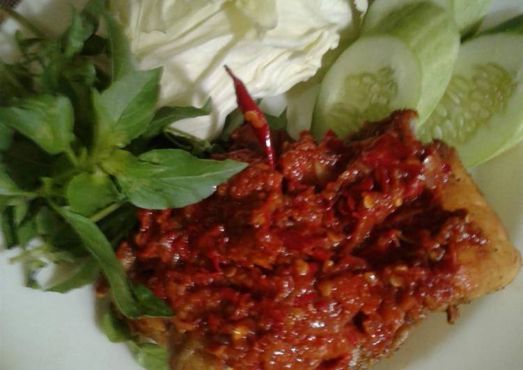 Resep AYAM PENYET MELER ANTI GALAU😊 Lezat