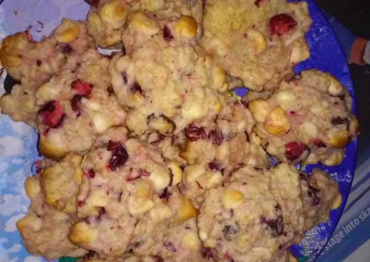 How to Make Super Quick Homemade Cranberry oatmeal cookies