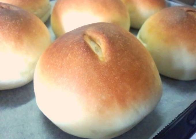 Fluffy Honey and Heavy Cream Rolls