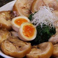 A picture of Supreme Chicken Char Siu.
