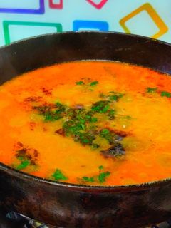 आलू का झोल (aloo ka jhol recipe in Hindi) रेसिपी मुख्य फोटो