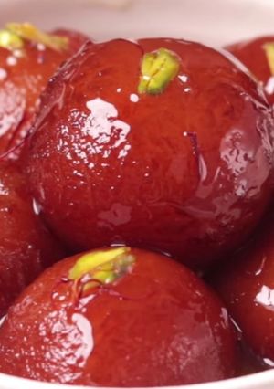 A picture of Gulab jamun with homemade.