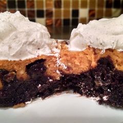 A picture of Brownie Pumpkin Pie Bars.
