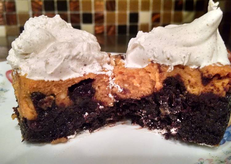 Get Breakfast of Brownie Pumpkin Pie Bars