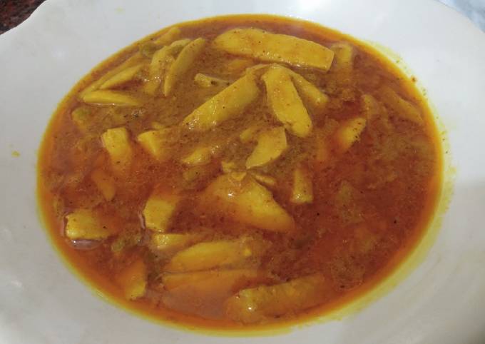 Vegetable of taro root (arbi ki sabji)