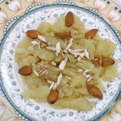 A picture of Makhandi halwa.