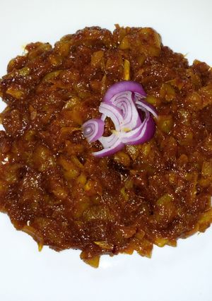 A picture of Onion Mango Chutney.