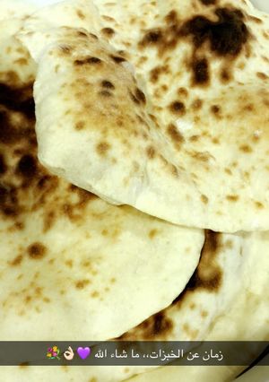 صورة لوصفة الخبز العربي، سهل وشهي