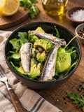 Ensalada de Rúcula con Sardinillas y Aguacate