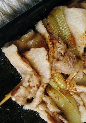 A picture of Thickly Simmered Pork and Leek.