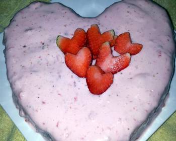 Fresh, Serving Recipe Chocolate cake with strawberry cream cheese frostingValentine ideaby Pam Delicious Nutritious