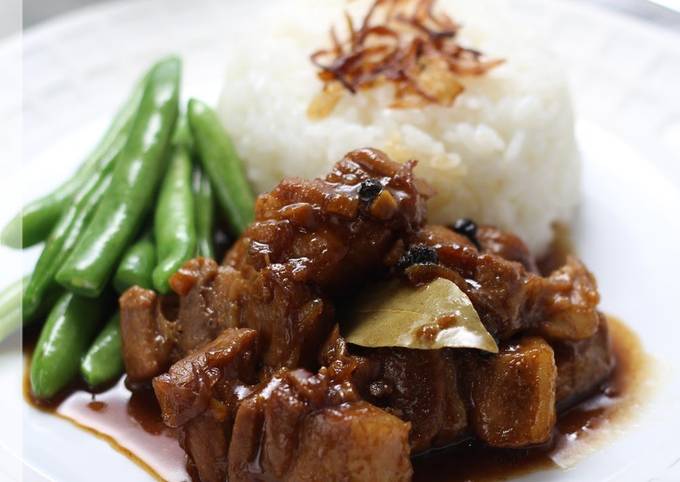 Taste of the Philippines: Pork Belly Adobo