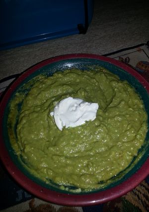 A picture of Easy avocado dip.