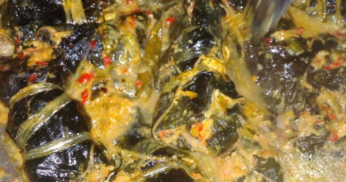 Resep Buntil Daun Talas Oleh Miss Kyky - Cookpad