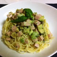 A picture of Avocado, Spam and Mayonnaise Chilled Pasta.