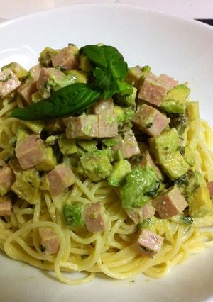 A picture of Avocado, Spam and Mayonnaise Chilled Pasta.