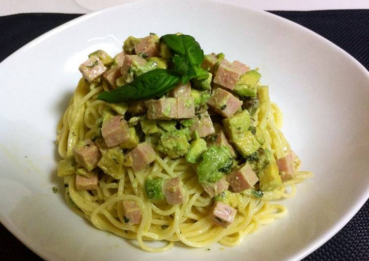 Avocado, Spam and Mayonnaise Chilled Pasta