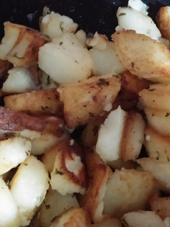 Easy Way Make Soft Fried Potatoes the  Makes Drooling So Delicious