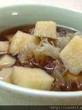 Yam, White Fungus, and Winter Melon Tea Sweet Soup
