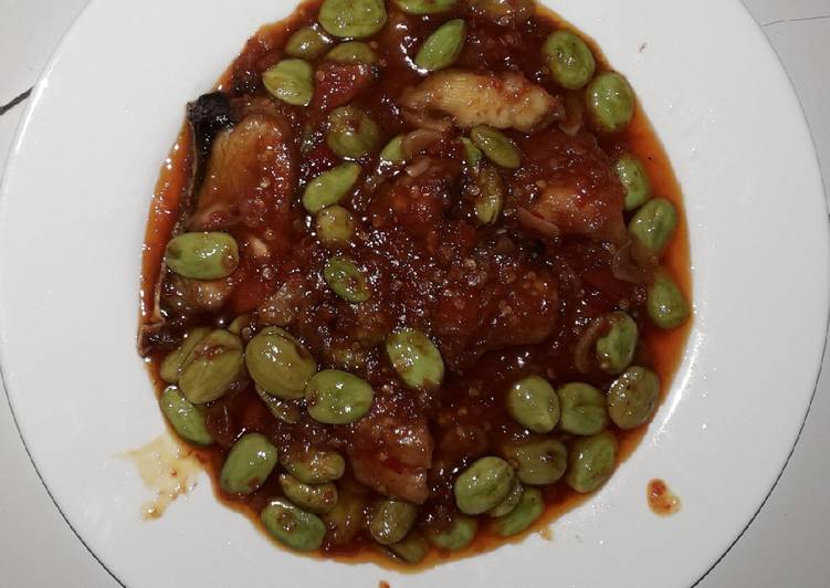 Resep Ikan asin sambal pete yang nikmat
