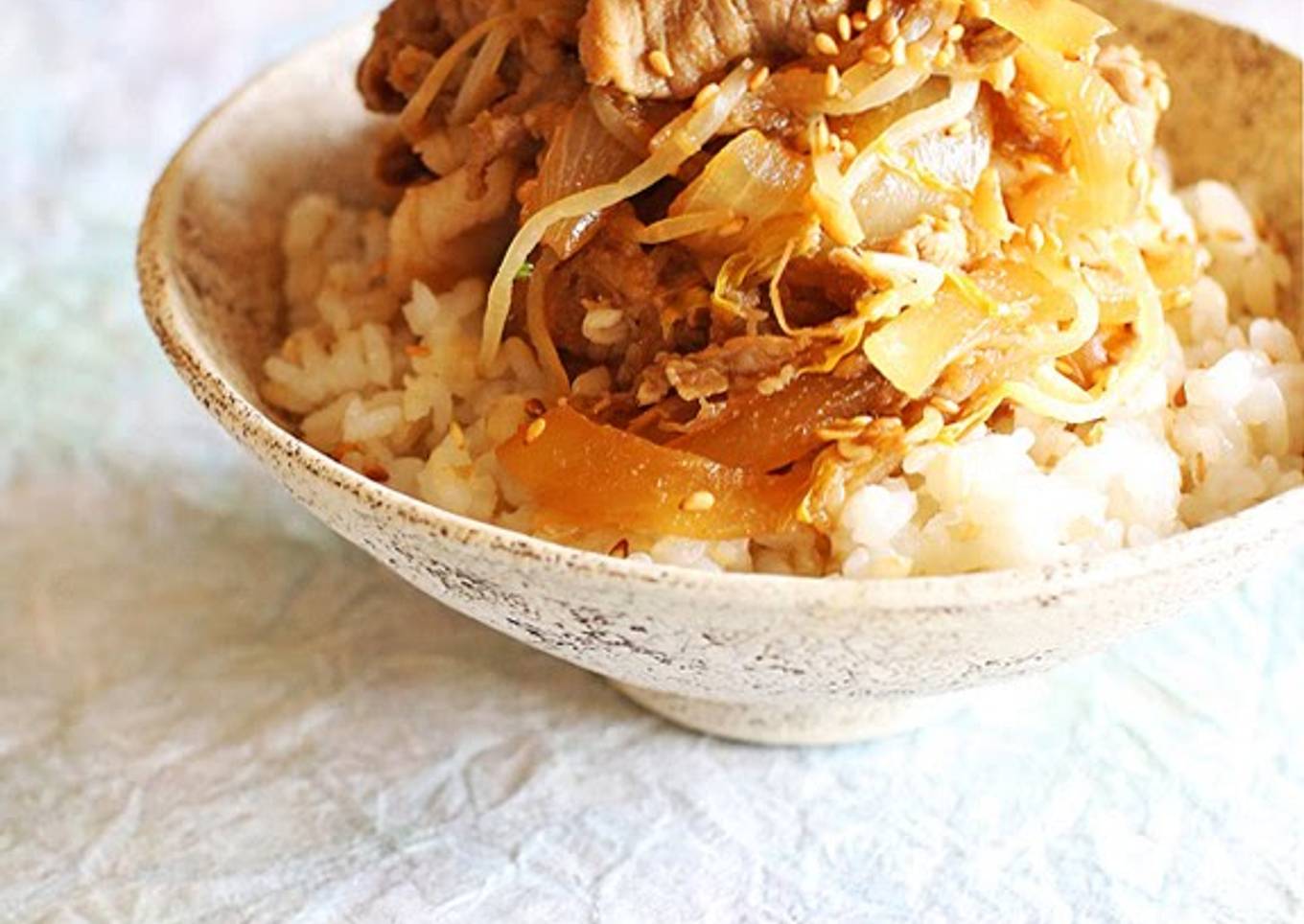 Sustaining Pork Dish with a Whole Apple