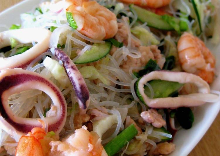 Step-by-Step Guide to Prepare Homemade Thai-style Cellophane Noodle Salad