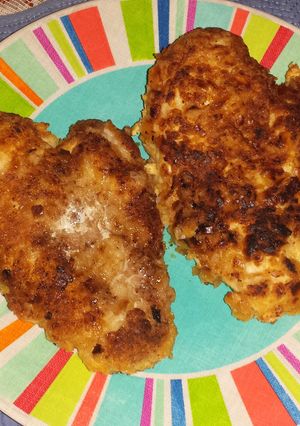 A picture of Parmesan crusted chicken.