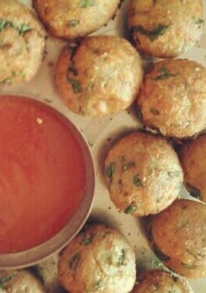 A picture of Spinach cheese balls.