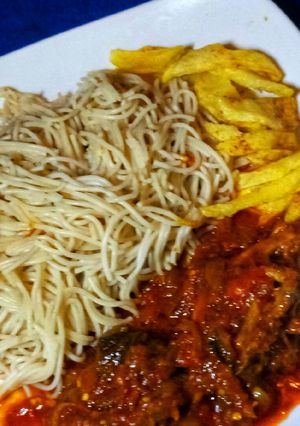A picture of White spag with fried stew.